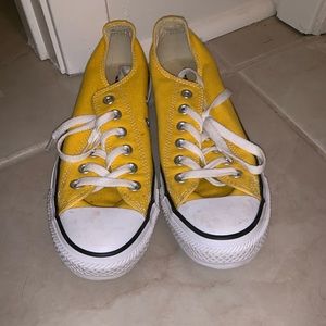 Yellow converse